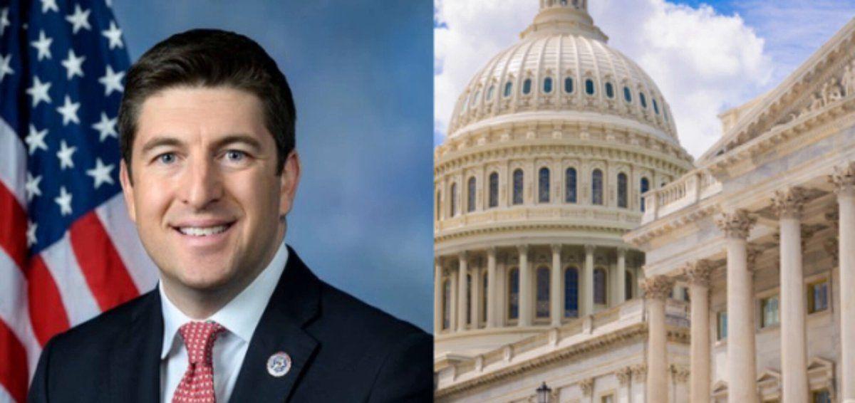 A new bill would ban Congress from betting on its own decisions